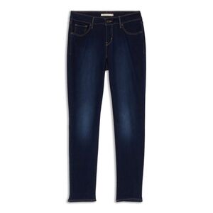 NWOT Levi's 811 Curvy Skinny Jean- Offers Welcome